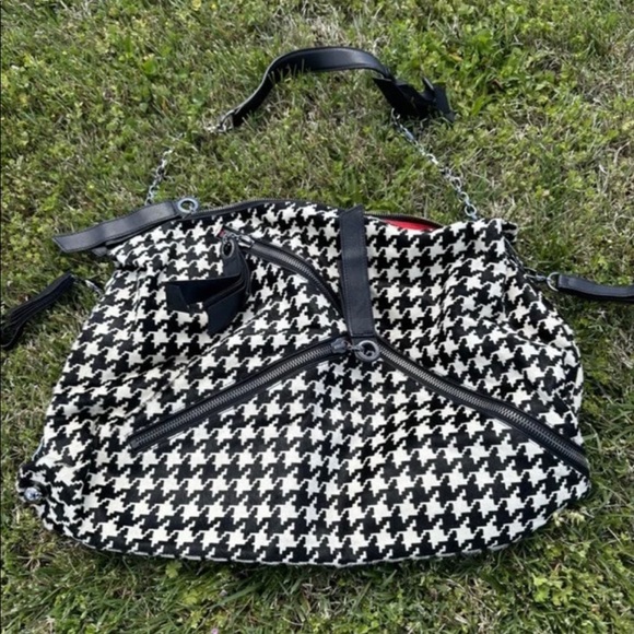 Christian Louboutin BLACK & WHITE HOUNDSTOOTH PONY-STYLE CALFSKIN CROSSBODY BAG - Picture 11 of 11